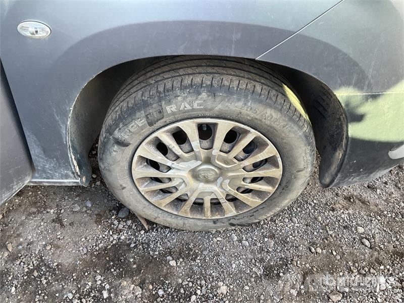 Toyota Cargo Van (Inoperable) Κλούβες με συρόμενες πόρτες