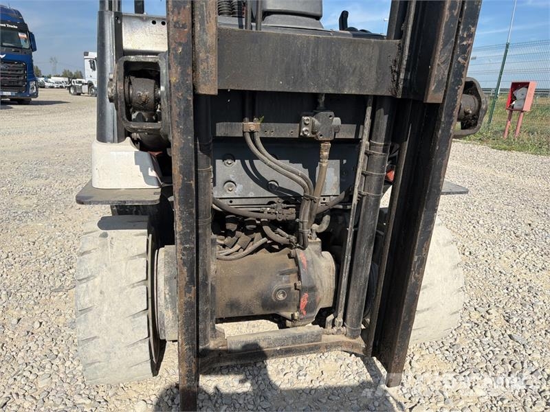 Toyota FB18 1800 kg Electric Forklift Electric forklifts