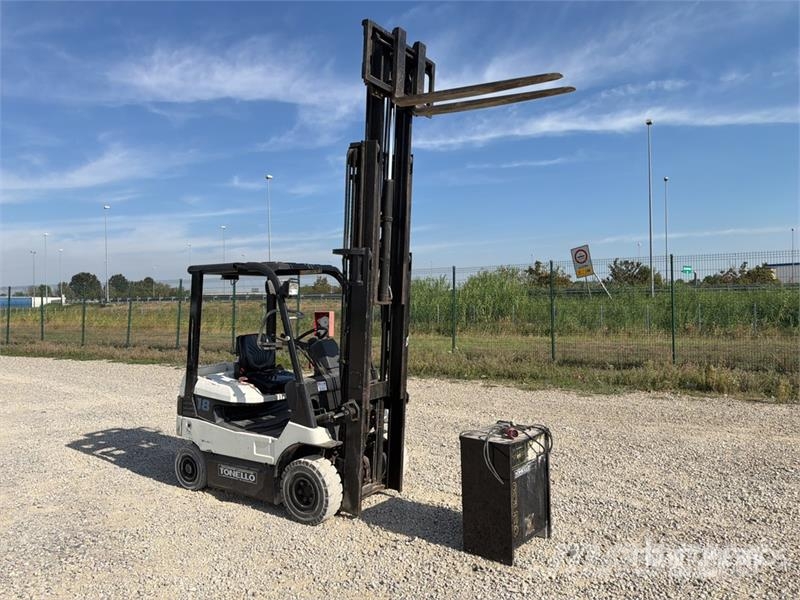 Toyota FB18 1800 kg Electric Forklift Electric forklifts