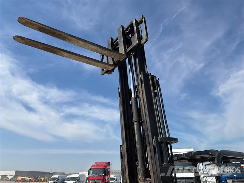 Toyota FB18 1800 kg Electric Forklift Electric forklifts