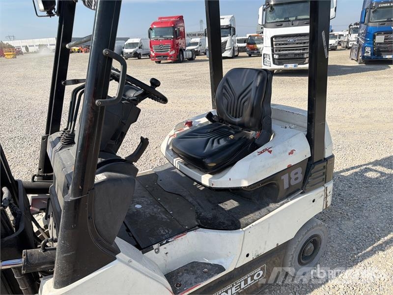 Toyota FB18 1800 kg Electric Forklift Electric forklifts