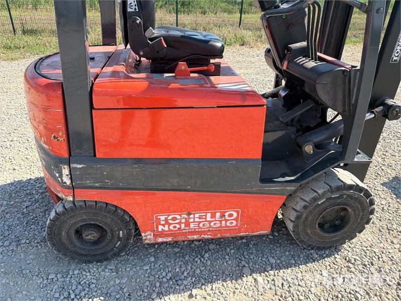 Toyota FBMF16 1600 kg Electric Forklift Electric forklifts