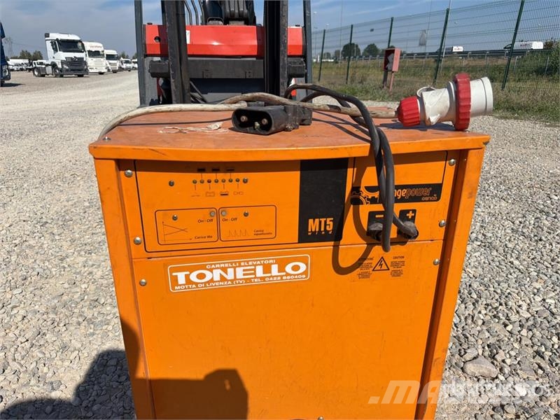 Toyota FBMF16 1600 kg Electric Forklift Electric forklifts