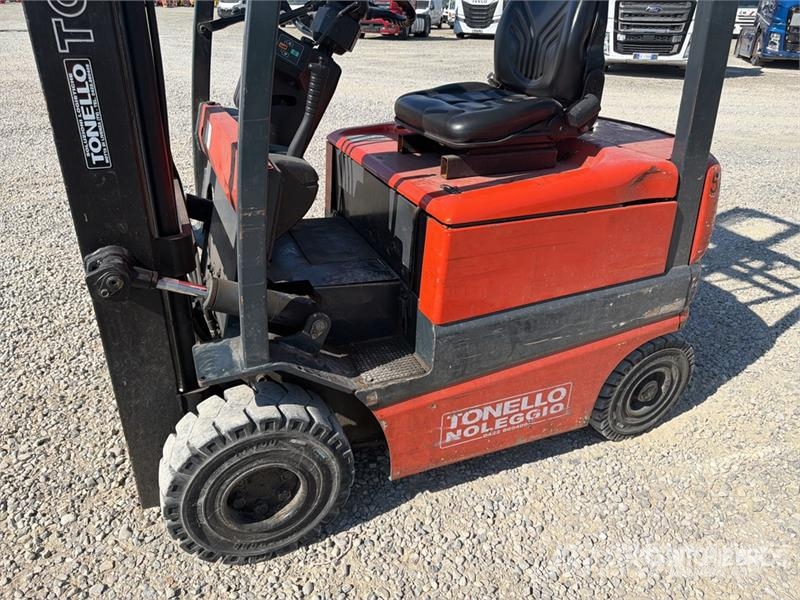 Toyota FBMF16 1600 kg Electric Forklift Electric forklifts