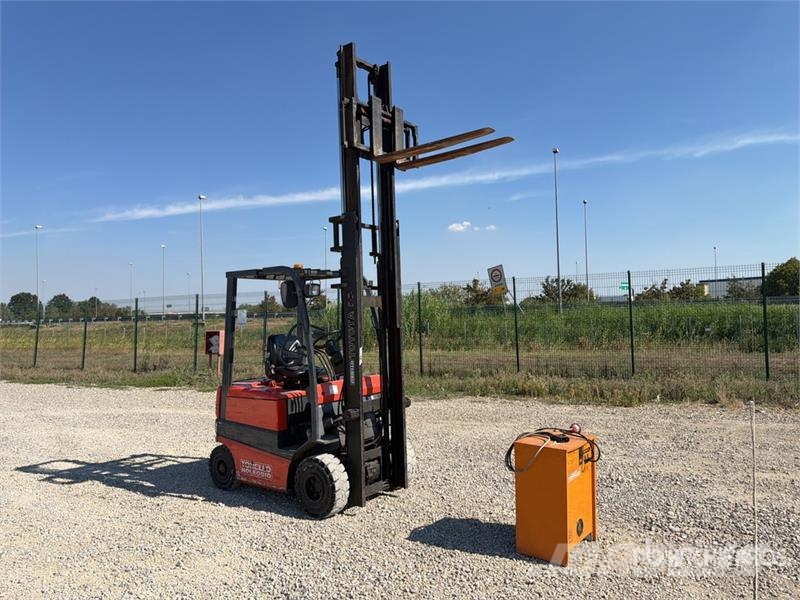 Toyota FBMF16 1600 kg Electric Forklift Electric forklifts