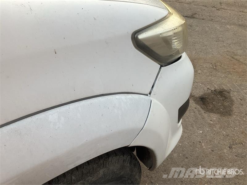 Toyota Fortuner AWD Automobile (Inoperable) Kistehergépjárművek