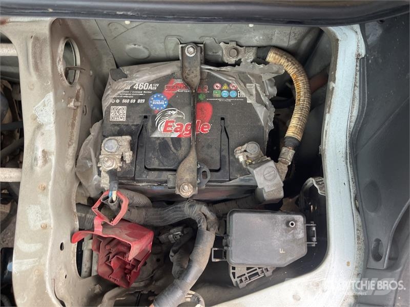 Toyota Hiace 2WD SUV Personbilar