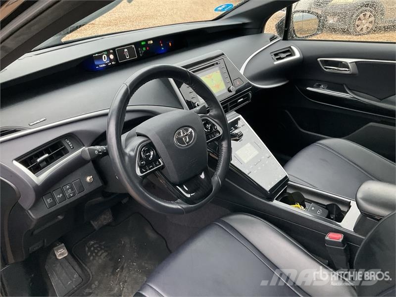 Toyota Mirai H2 Gas Automobile 자동차