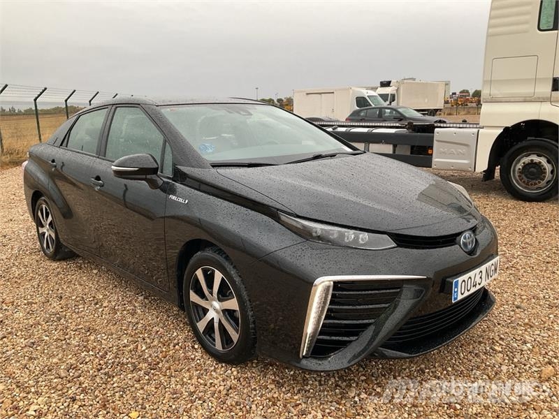 Toyota Mirai H2 Gas Automobile 자동차