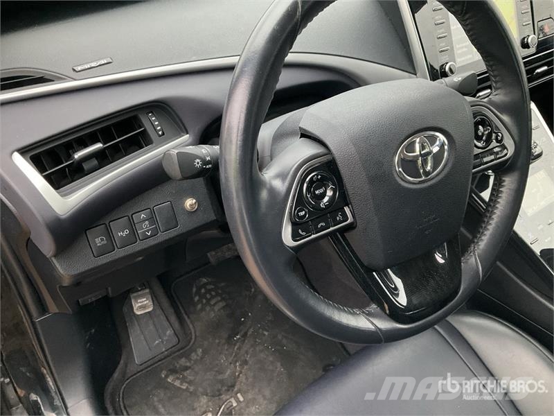 Toyota Mirai H2 Gas Automobile 자동차