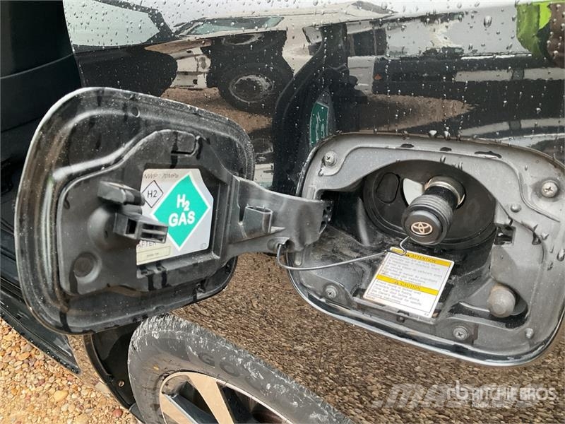 Toyota Mirai H2 Gas Automobile 자동차