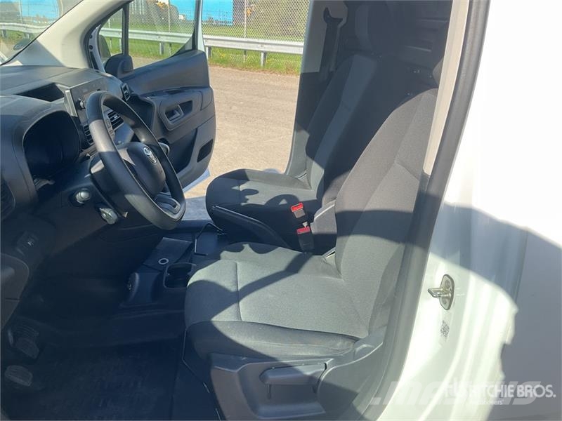 Toyota Proace 1.5 D 75 KW City Duty KA L1 - panel van L1H Kaubikud