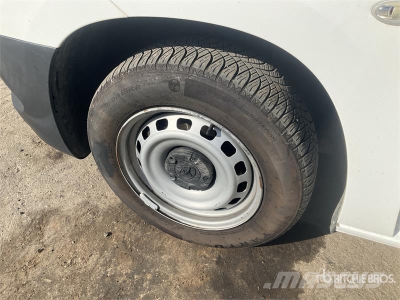 Toyota Proace 1.5 D Cargo Van Dostavna vozila / kombiji