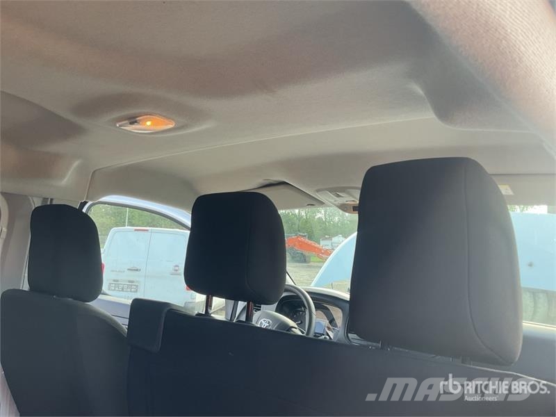 Toyota Proace Verso 2.0 9 Passenger Van Panel vans