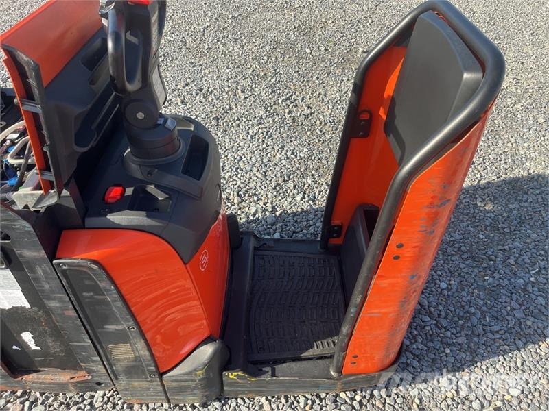 Toyota SPE200CN Electric Stacker Samopogonski ručni viljuškari