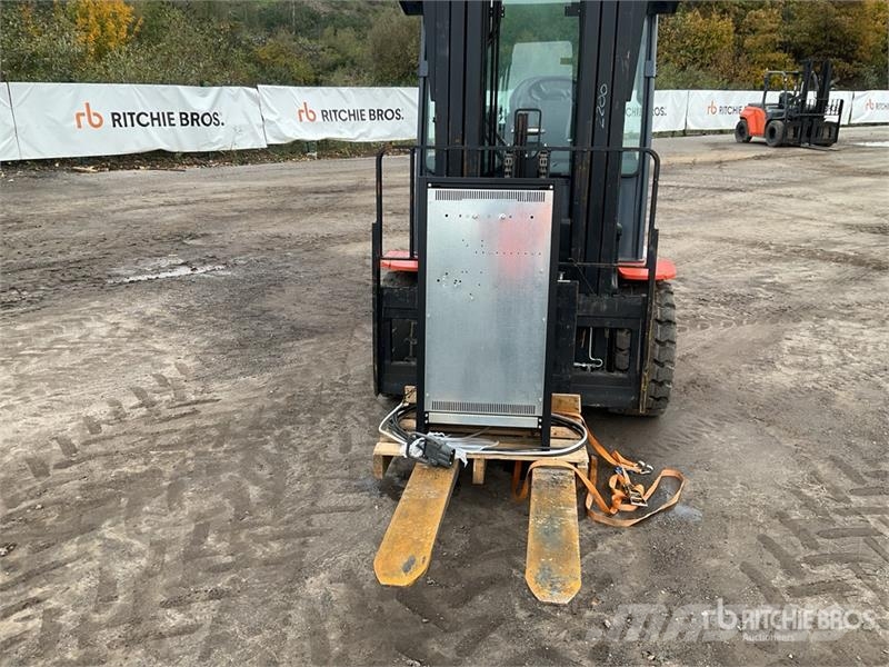 Toyota TRIAGO 50 4880 kg Forklift Forklift trucks - others