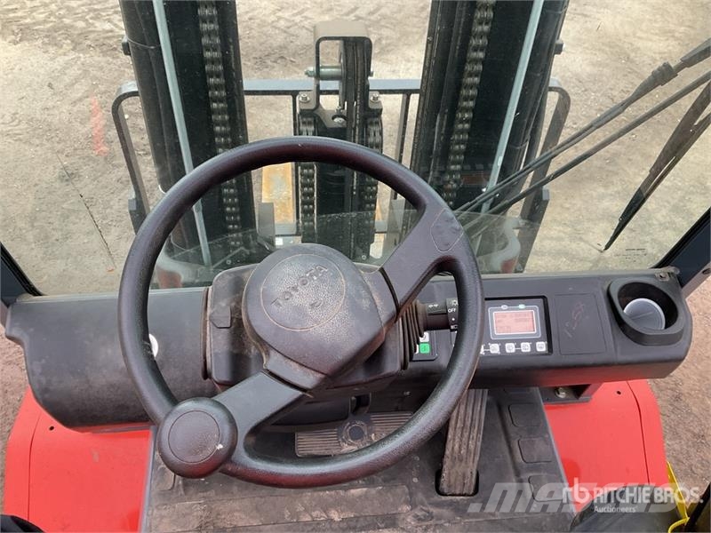 Toyota TRIAGO 50 4880 kg Forklift Forklift trucks - others
