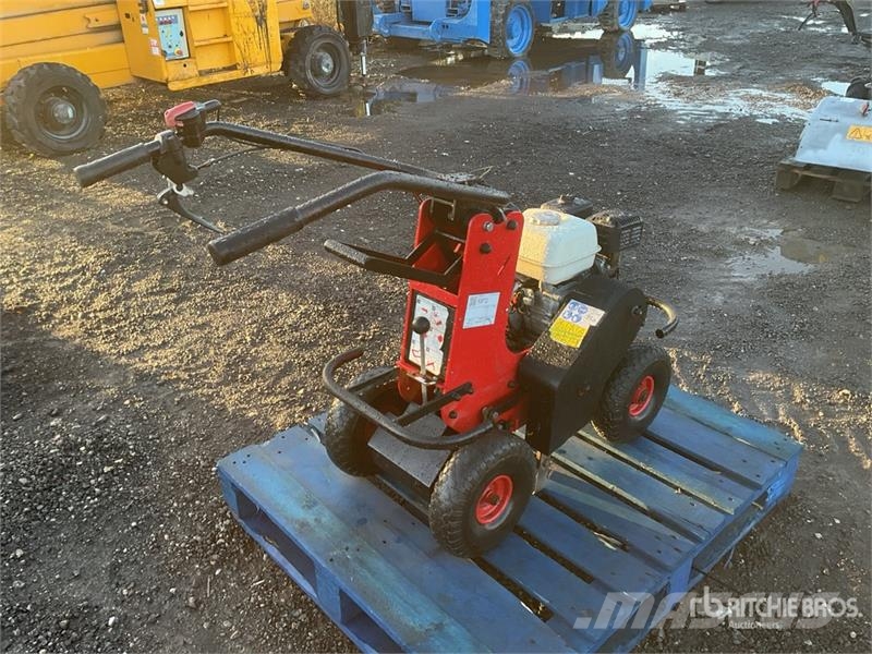 Tracmaster TC07 Turf Cutter Ostale poljoprivredne mašine