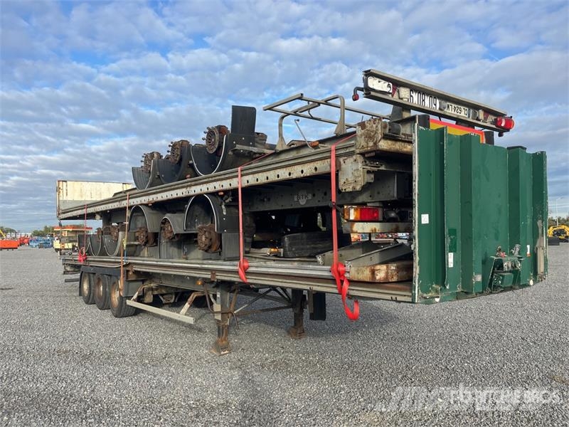 Trailor Tri/A Quantity of (4) Flatbed Trailer Vlakke laadvloer