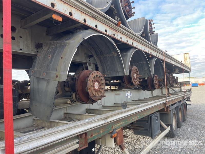 Trailor Tri/A Quantity of (4) Flatbed Trailer Vlakke laadvloer