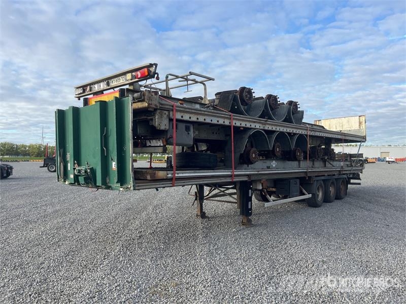 Trailor Tri/A Quantity of (4) Flatbed Trailer Vlakke laadvloer