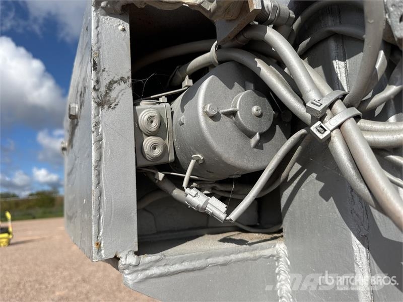 Trax 533 Tri/A Semi-Remorque Porte-Engins 3 Essieux Tri Нискотоварачи