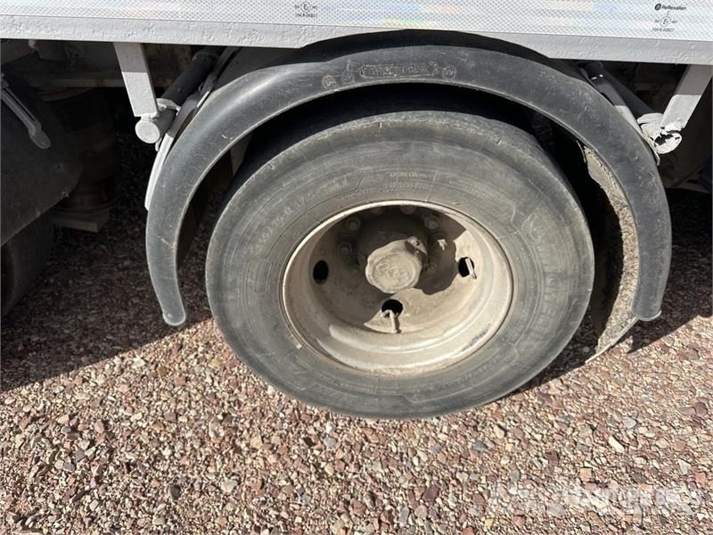 Trax 533 Tri/A Semi-Remorque Porte-Engins 3 Essieux Tri Нискотоварачи