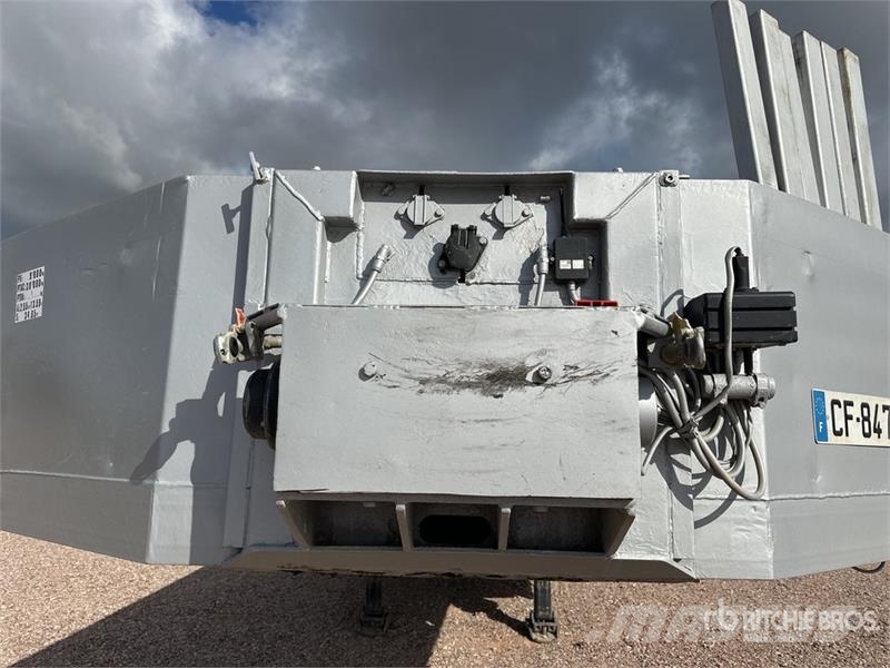 Trax 533 Tri/A Semi-Remorque Porte-Engins 3 Essieux Tri Нискотоварачи