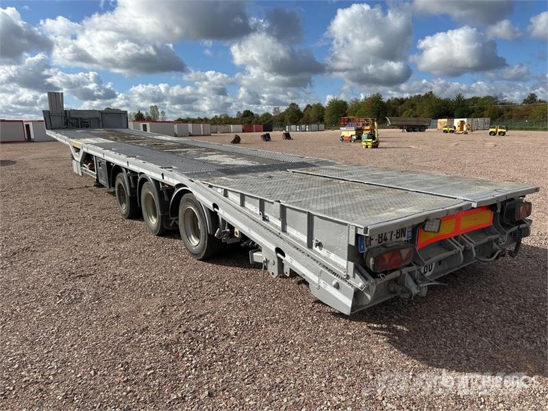 Trax 533 Tri/A Tri/A Semi-Remorque Porte Engin 3 Essieu Reboques carga baixa