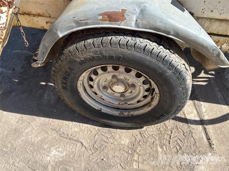  Treuil 1 Essieu S/A Winch 吊車起重機、絞車吊貨機和物料升降機