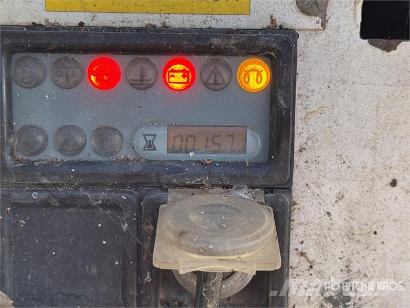  Treuil 1 Essieu S/A Winch 吊車起重機、絞車吊貨機和物料升降機