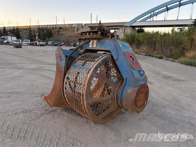 Trevi Benne BVR14E Godet Cribleur Excavator Bucket Godet