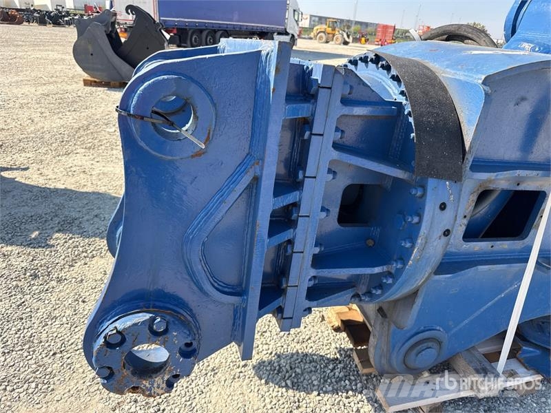 Trevi Benne FR35 Concrete Crusher Pulveriser (Demolition Crusher )
