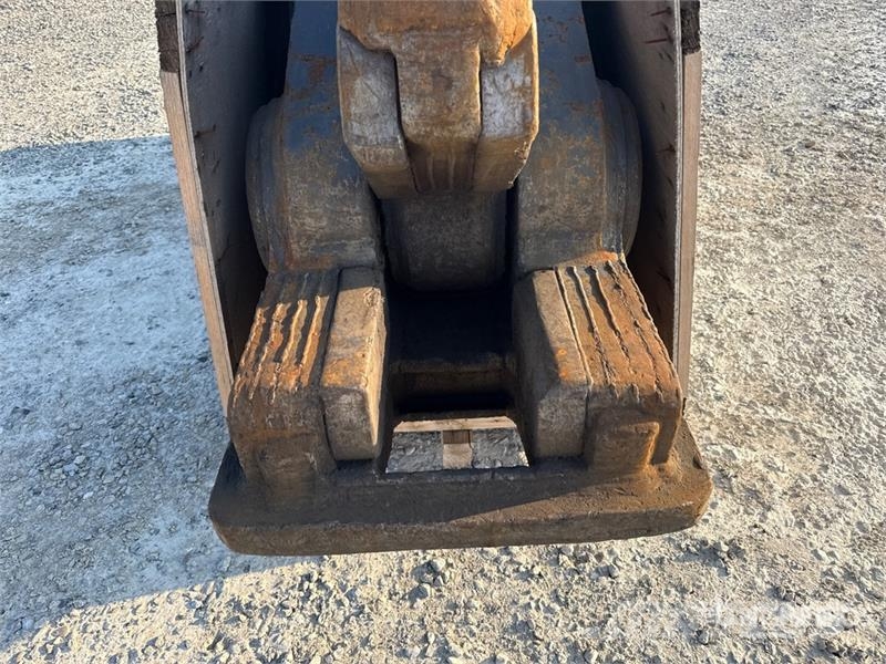 Trevi Benne RC 30 Rail Demolition Shear Asfaltti- ja betonileikkurit