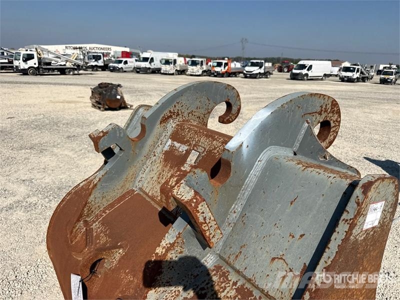 Trevi Benne T68 1400 mm Bucket Кофи
