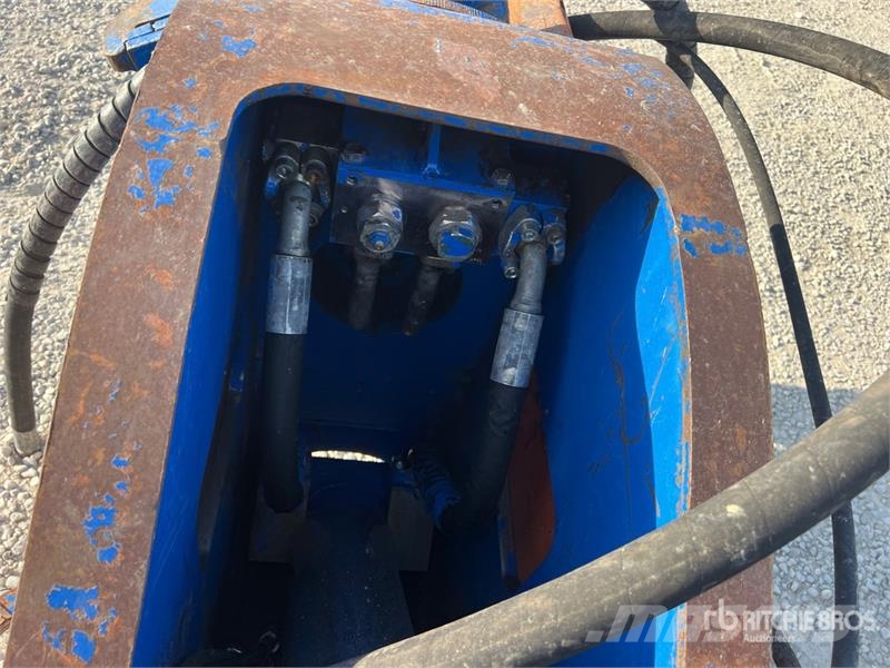 Trevi FR20 ND Demolition Pulverizer Krossar för Entreprenad