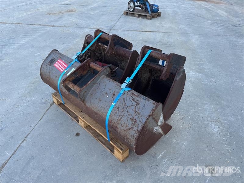 Trevibenne Q/C Qte De Godets Qty Of Excavator Bucket Bakken
