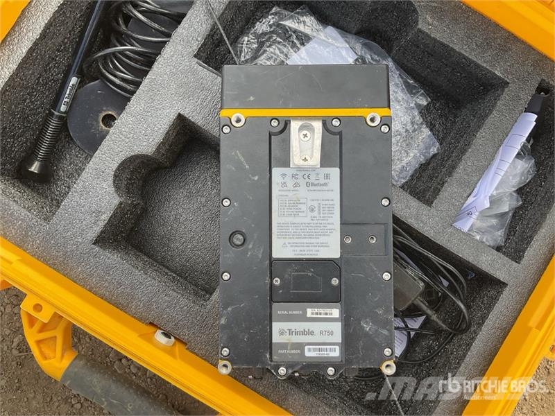 Trimble R750 RTK Base Station Agricultura - Outros