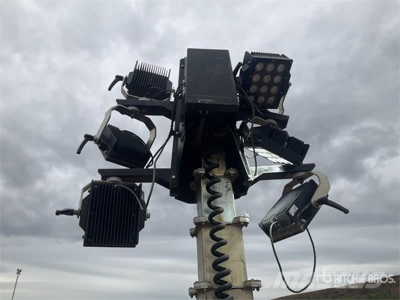 Trime X-ECOK2 3.5 kVA Light Tower Generadores de luz
