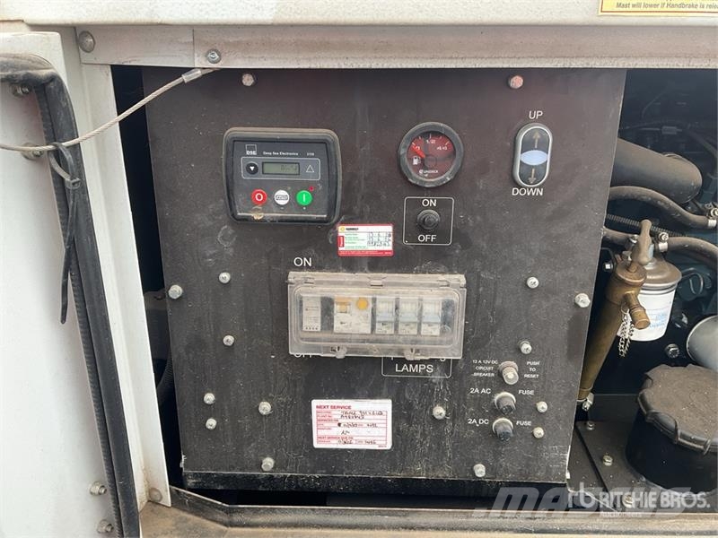 Trime X-ECOK2 3.5 kVA Light Tower Generadores de luz