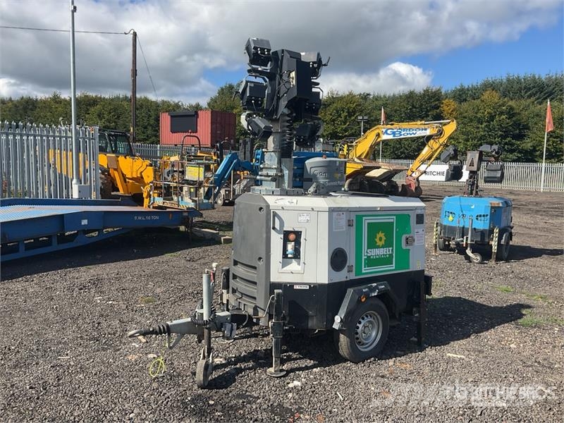 Trime X-Hybrid 3.5 kVA Light Tower Valopylväät