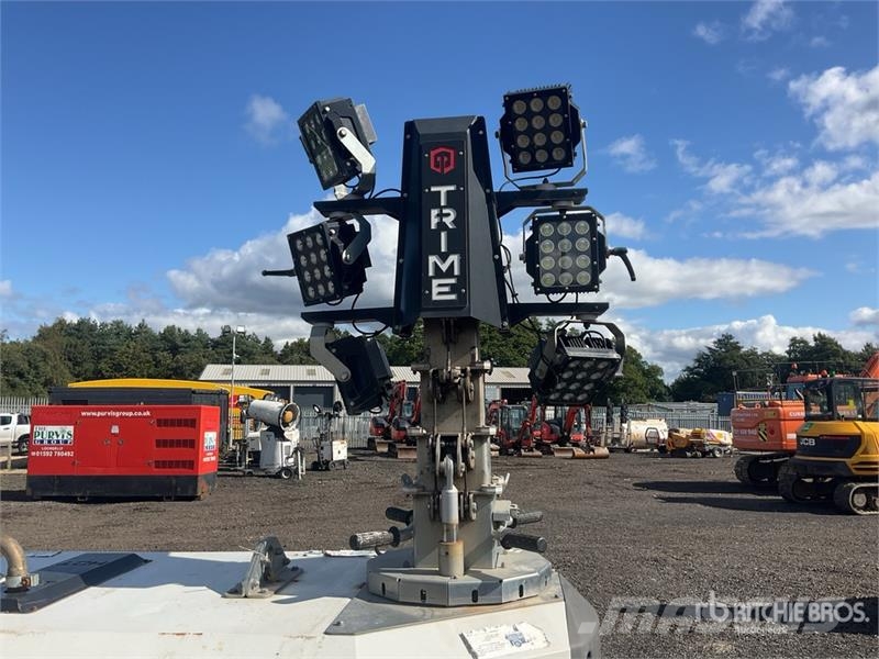 Trime X-Hybrid 3.5 kVA Light Tower Valopylväät