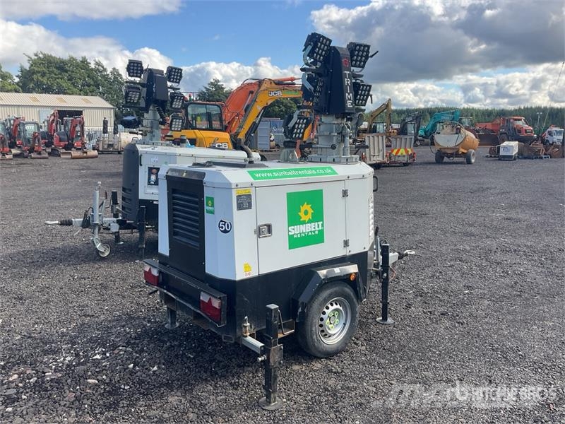 Trime X-Hybrid 3.5 kVA Light Tower Valopylväät