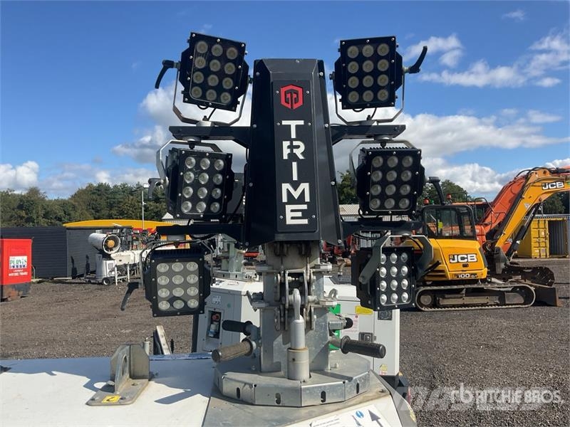 Trime X-Hybrid 3.5 kVA Light Tower Valopylväät