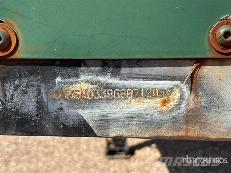 Trouillet SRD338G Tri/A Semi-Remorque Fourgon 3 Essieux Van Причепи-фургони
