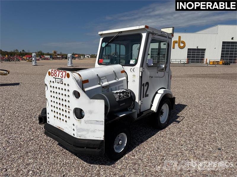 Tug MA-50-42 Vehicule Aeroportuaire LQ PRPN GS (In Lantbruk - Övrigt