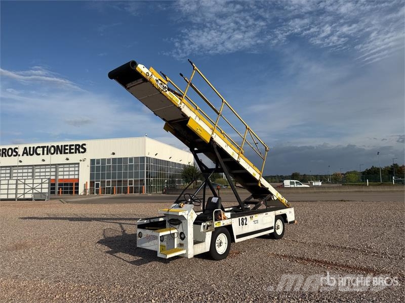 Tug T660 Tapis A Bagages Autotractes Belt Loader L Lantbruk - Övrigt