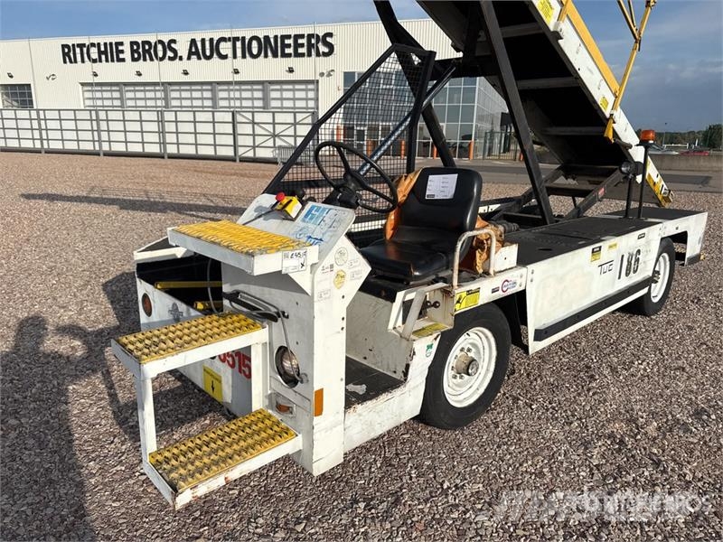 Tug T660 Tapis A Bagages Autotractes Belt Loader L Lantbruk - Övrigt