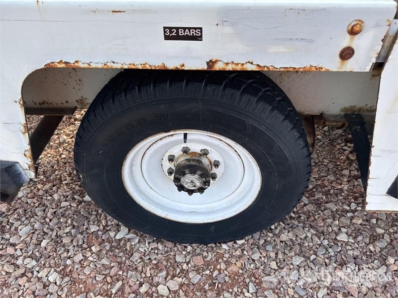 Tug T660 Tapis A Bagages Autotractes Belt Loader L Lantbruk - Övrigt