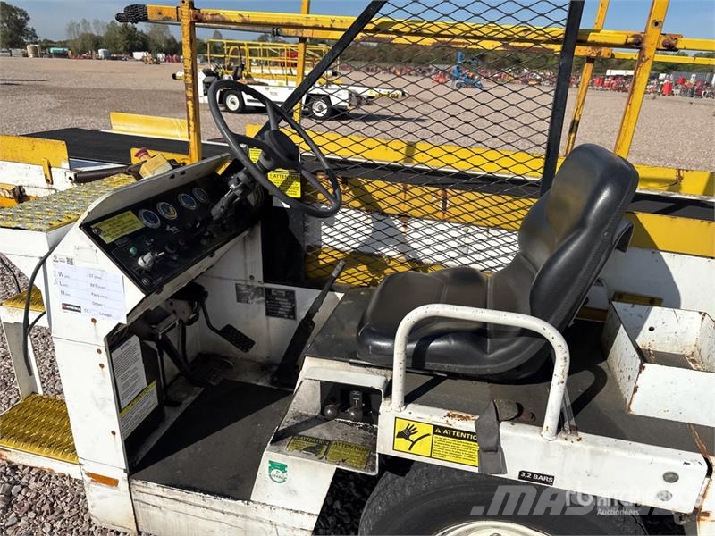  Tug T660 Tapis A Bagages Autotractes Belt Loader D Lantbruk - Övrigt